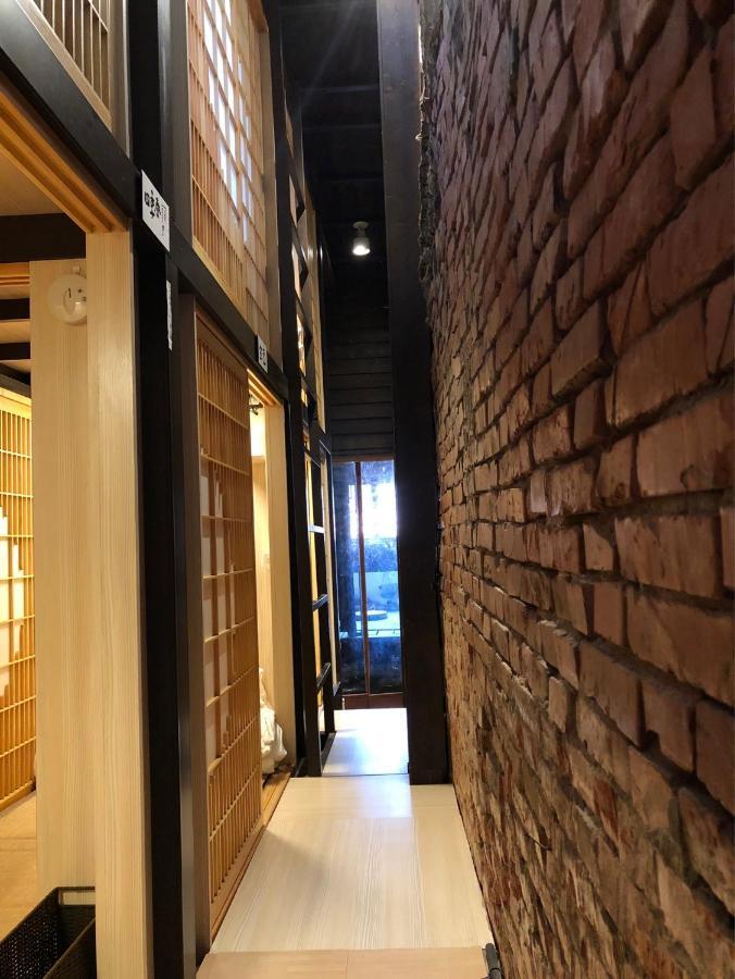 台甕茶室青年旅館 Tai-Wong Tatami Room Hostel Tainan Zewnętrze zdjęcie