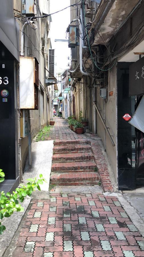 台甕茶室青年旅館 Tai-Wong Tatami Room Hostel Tainan Zewnętrze zdjęcie